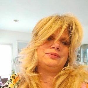 Meet your Posher, Nancy